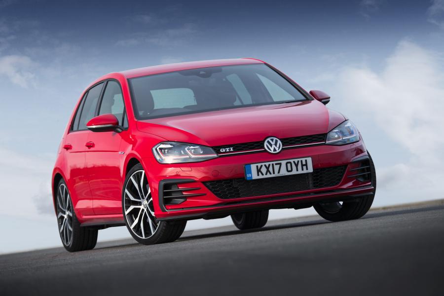  Volkswagen Golf GTi 5-Door 2017 года  (UK) (фото 1 из 28)